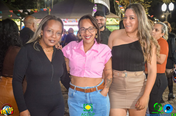 01/08 em Cornelio Procopio - Festa Junlina do Municipio - Foto 1