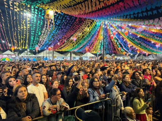 Rick e Renner em Ibipora - Festa Junina de Ibipora - Foto 16